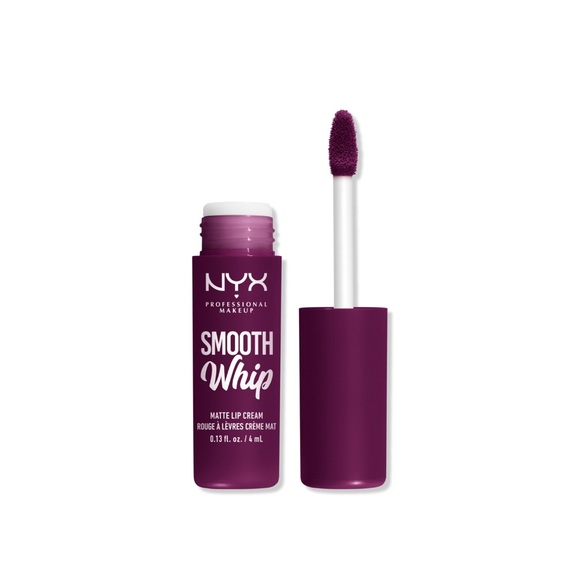 NYX Smooth Whip Matte Lip Cream Berry Bed Sheets - Picture 2 of 8